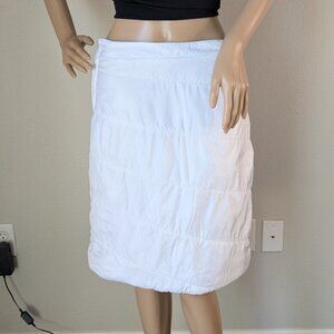 Swiss Tech Skirt Women's Size Small (4-6) White Puffer Quilted Skirt